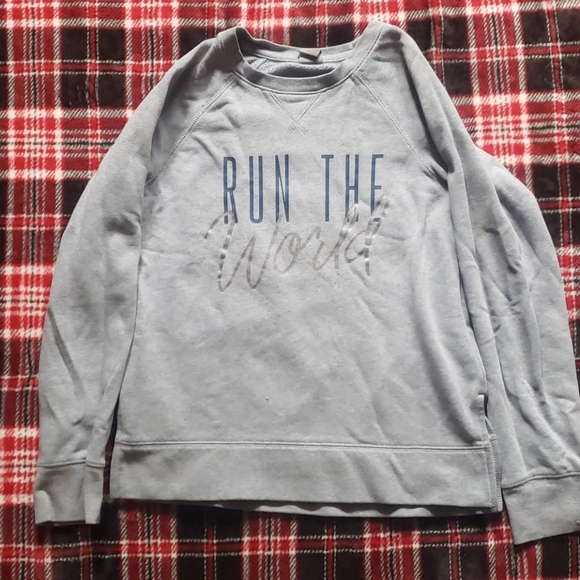 Sweater - Picture 1 of 1